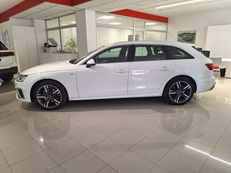 AUDI A4 AVANT S-LINE 163CV GASOIL-HYBRID